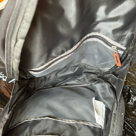 Samsonite Large Backpack - Picture 7 of 10